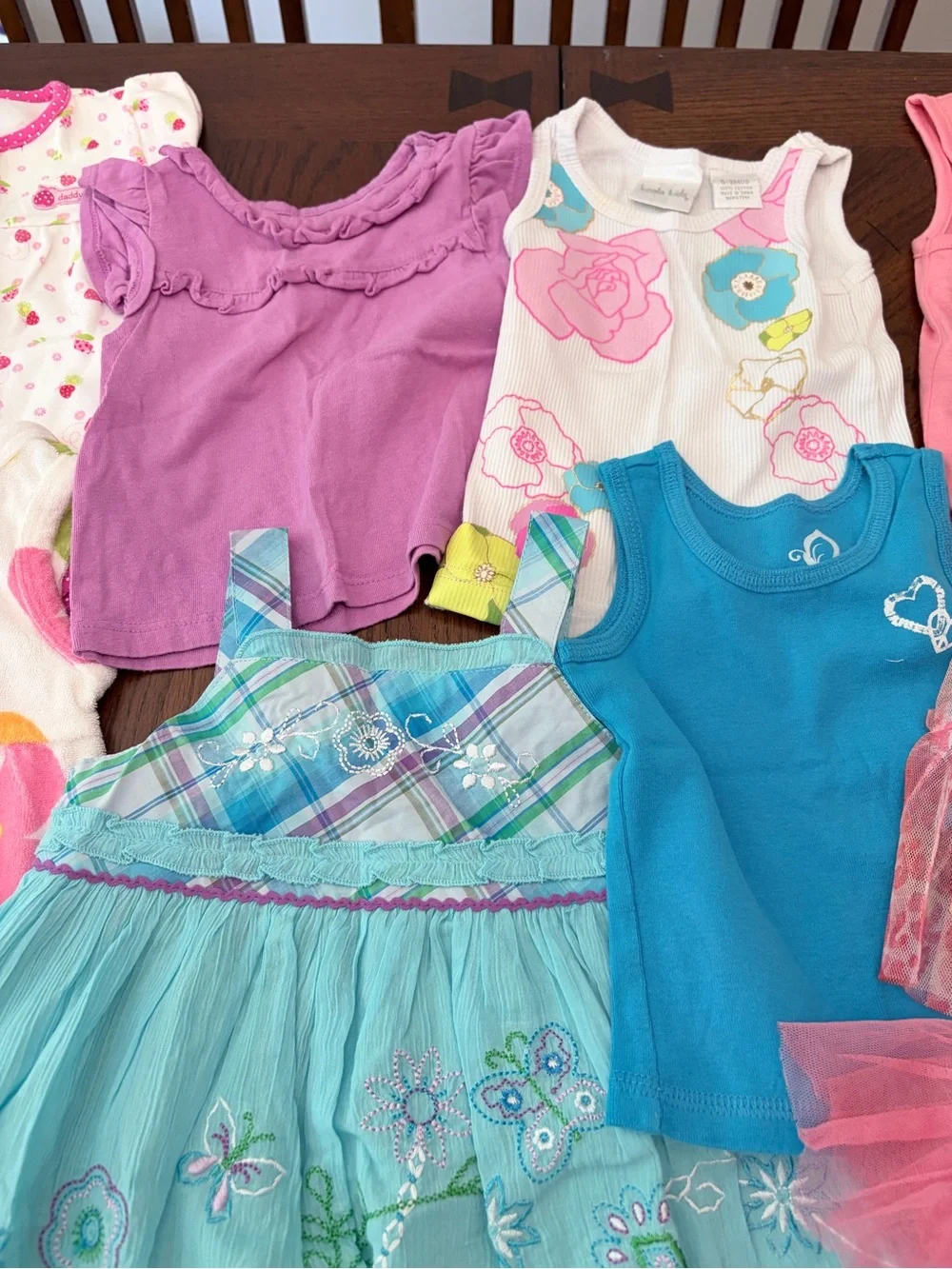 Girls 6-9M Clothing Bundle | 17 Pieces | Carter’s, Old Navy, Children’s Place